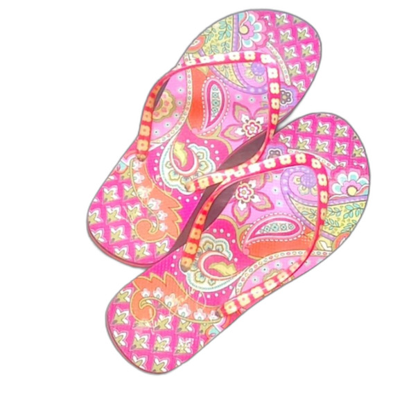 Vera Bradley Shoes - 🎉HP🎉 Vera Bradley Flip Flops/Sandals- Size 9-10